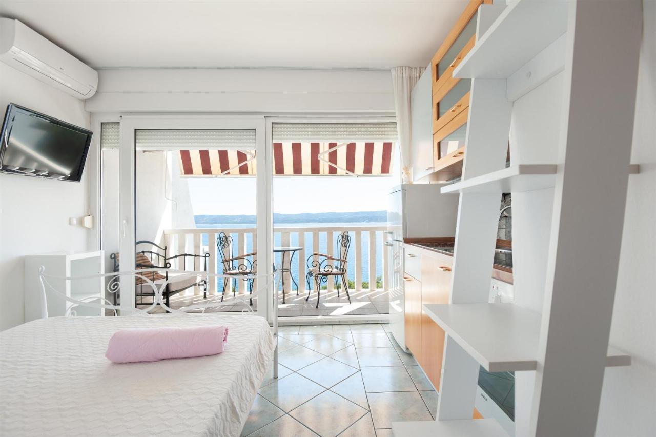 Apartments Gordana Lokva Rogoznica Ngoại thất bức ảnh