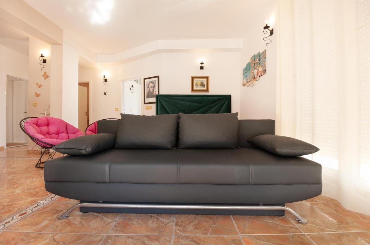 Apartments Gordana Lokva Rogoznica Ngoại thất bức ảnh