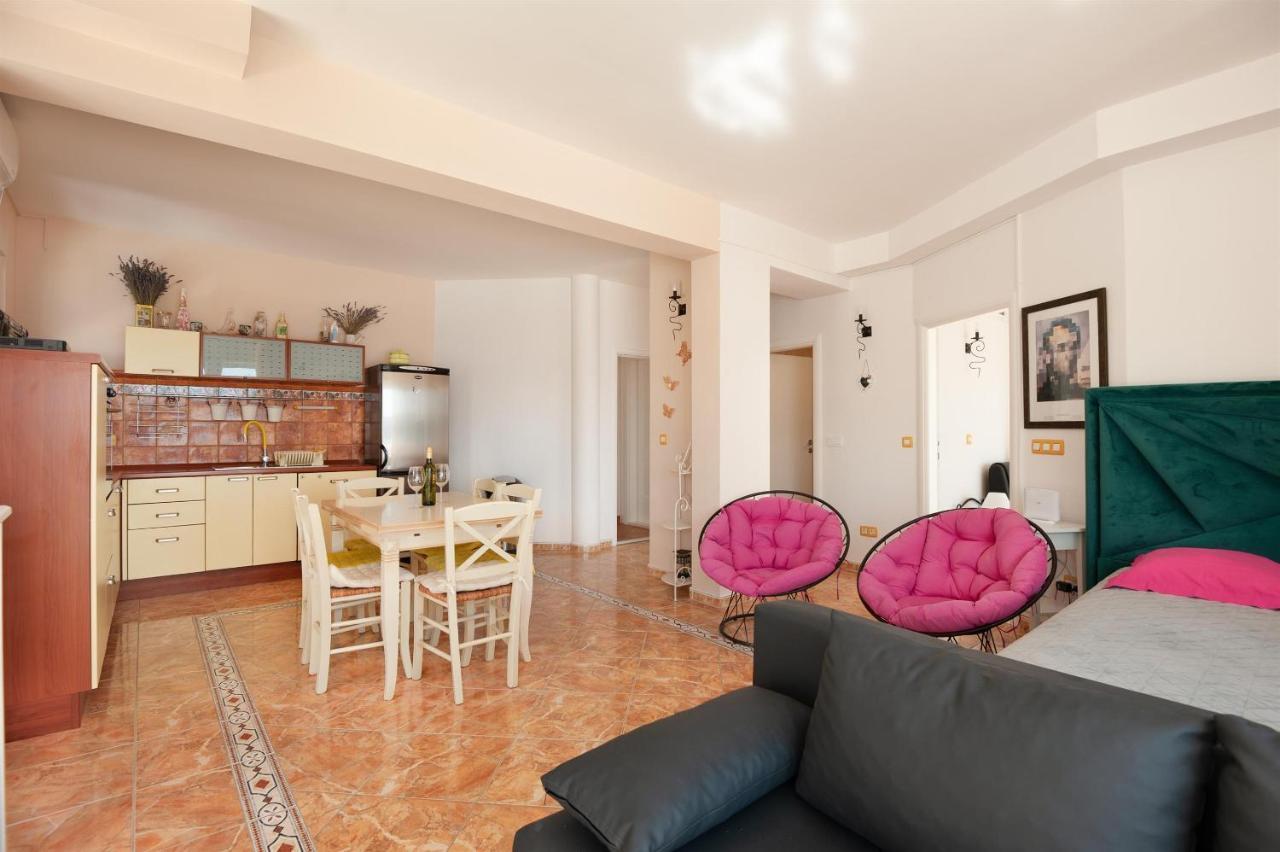 Apartments Gordana Lokva Rogoznica Ngoại thất bức ảnh