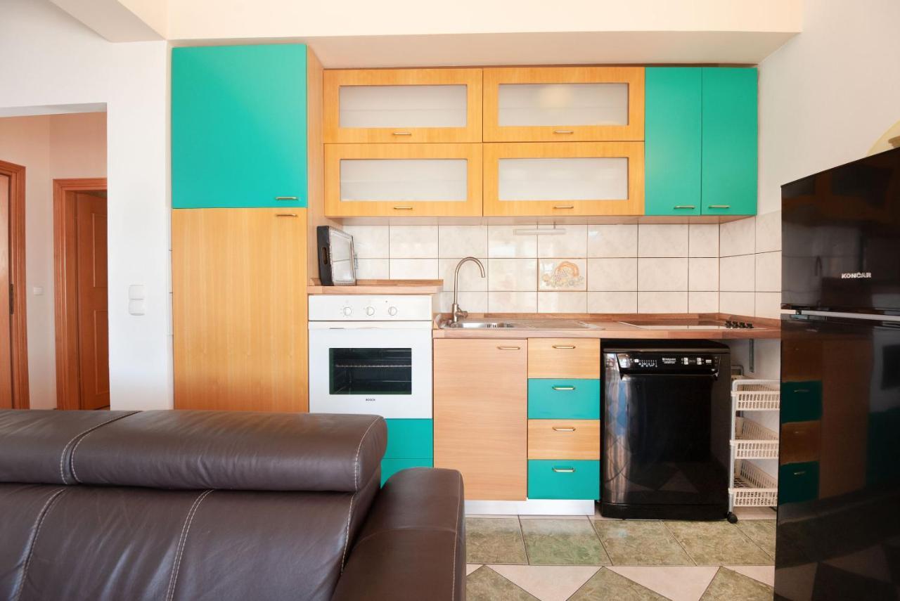 Apartments Gordana Lokva Rogoznica Ngoại thất bức ảnh